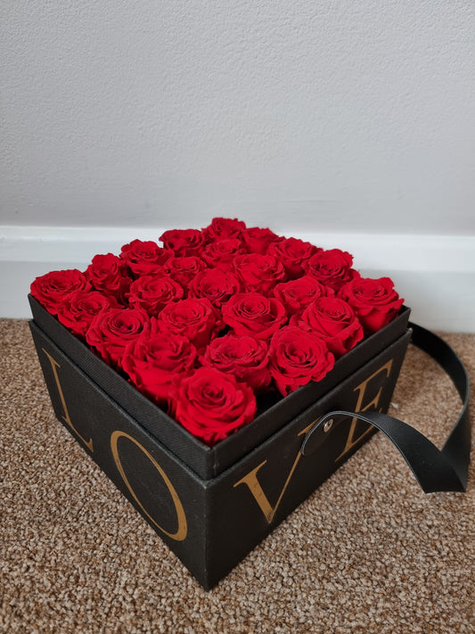 The Forever Rose Box - Medium